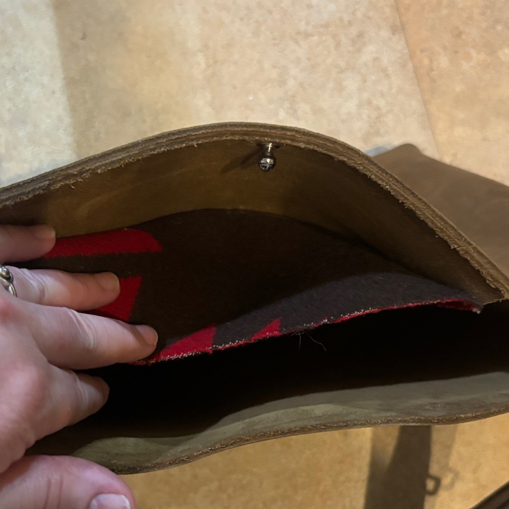 Boutique full grain leather Tote - Picture 8 of 11